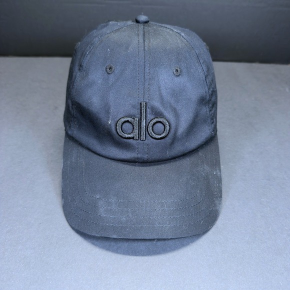 ALO Yoga Accessories - Alo Yoga Off-Duty Cap Unisex One Size Black Tonal Logo Adjustable Baseball Hat
